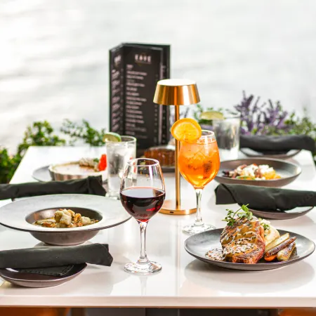 Holiday Inn SYDNEY - WATERFRONT by IHG