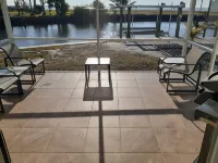 Waterfront Home on Matlacha Hotels in Matlacha
