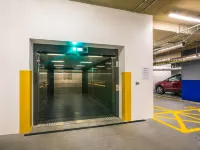 Aparthotel Adagio Antwerp City Center - parking