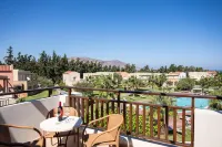 Pilot Beach Resort - Mountain view