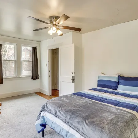 Near University Ave! Pet-friendly 3BR w/ Foosball!