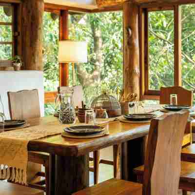 AVANA By White House International Dining/Meeting Rooms