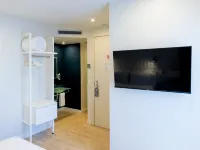 Urbansea Atocha 113 โรงแรมใกล้คริสตัลพาเลซ มาดริด