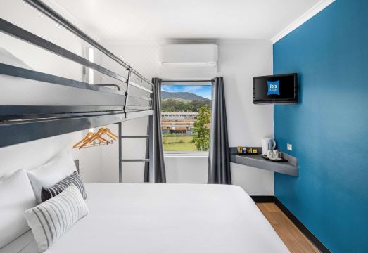 이비스 버짓 코프스 하버