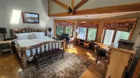 Lakeside Retreat at Schroon LakeSpacious Home with Lakeside Access and Moorings