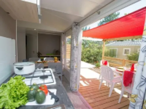 Camping le Luberon Hotels in Apt