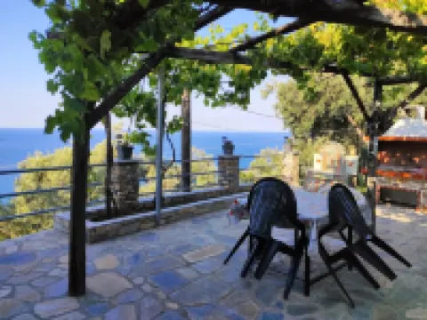 Ovrios Stone House Pelion