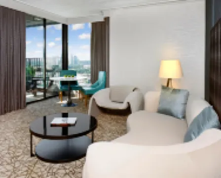 Crowne Plaza Toronto - North York