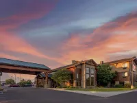 Best Western Plus Kelly Inn  Suites Hotels in Fargo