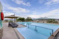 Holiday Inn LAMPUNG BUKIT RANDU by IHG - Pools