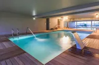 Villa C Boutique Hotel - piscina