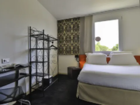 Hôtel Cyano Fréjus Saint RAPHAËL Hoteles en Var