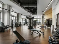 Sterling 1BR at Everett | Pool & Gym Hotels in Everett