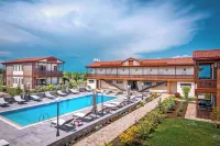 Château Mosmieri Hotel & Winery - piscine