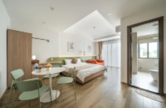 Ti Tach Homestay in Eco Garden Hue