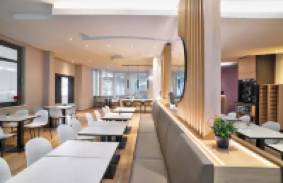 เบดแอนด์เบรกฟาสต์ โรงแรม คาสเซล-วิลเฮล์มโชเฮอ