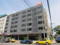 Hotel Lisboa - 2-Star