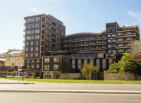 Park Dedeman Baku - Homestays
