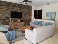 The crown Oasis Luxury Escape   All inclusive - Villas
