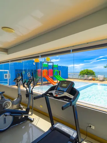 รูปภาพของBeachfront 2 bed Condo with SeaviewBW2)