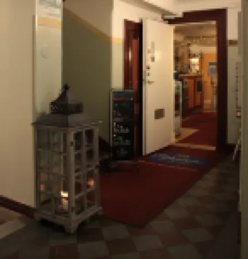 호텔 엠마  호텔