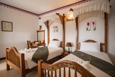 Ban Ao Thong Hotels near Trang Train Station