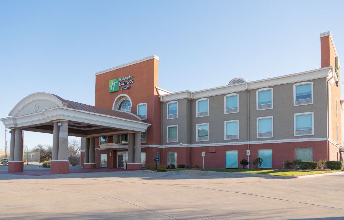 Holiday Inn Express & Suites GAINESVILLE by IHG