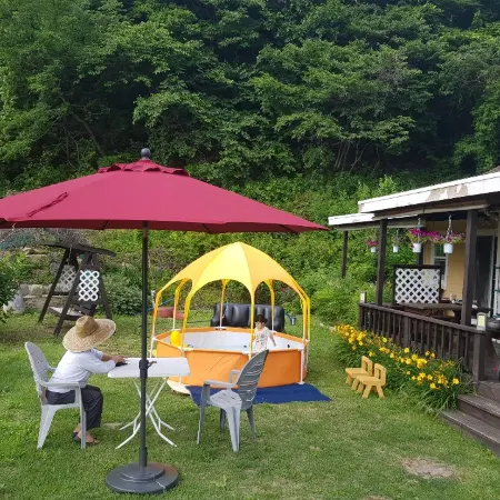 Gyeongju Hwangto Maru Pension Отели рядом с достопримечательностью «Храм Голгулса»