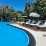 The Avenue - Pool