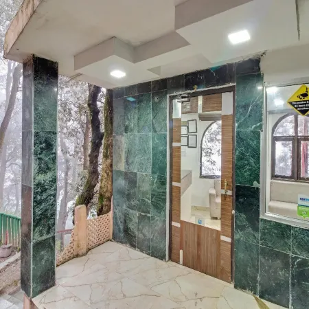 Kavin Highland - the Mall