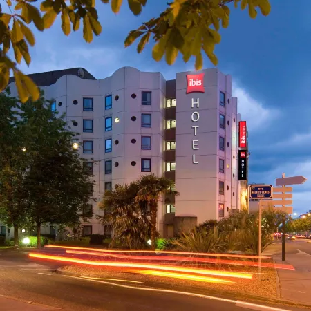 Ibis Tours Centre Gare
