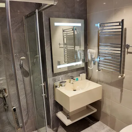 Naftalan Central Wellness Resort
