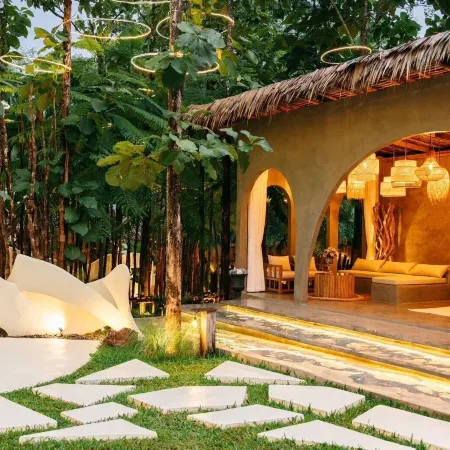 Hatchu Khaoyai