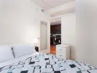 2 Bedroom Furnished Apartment Near Rittenhouse Apts by RedAwning