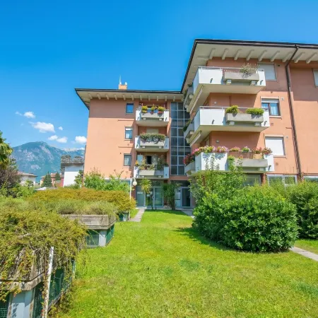 Domus Raffaella - Happy Rentals