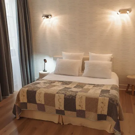 Brit Hotel le Lion d'Or Chinon