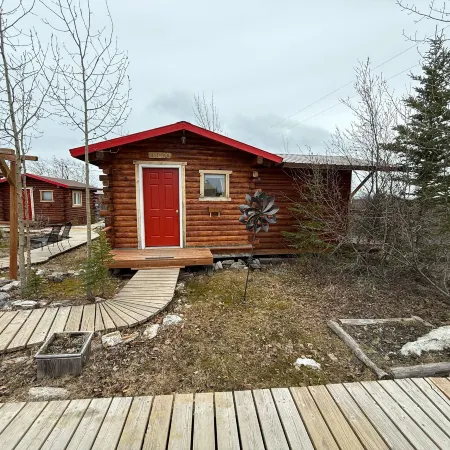 Earthsong Lodge