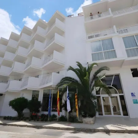 AzuLine Hotel Palmanova Garden