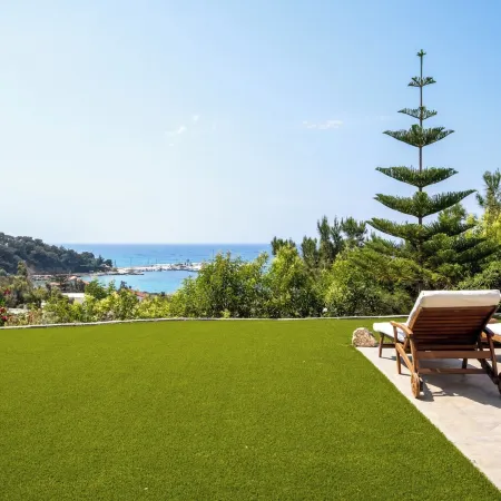 Icarus Luxury Beachfront Villa
