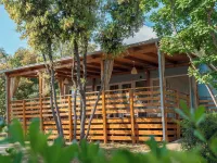 Camping Homes Mon Perin Hotels in Bale