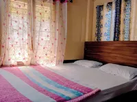Kaveri Deluxe Lodge - Wifi