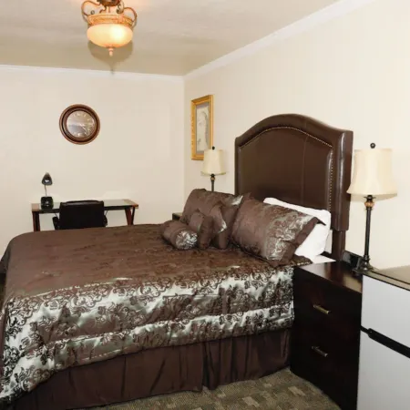 City Center Motel Hotels in North Bend