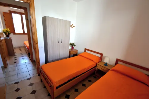 Teoma Holiday Home with Climate and Parking for 5 Guests - parcheggio