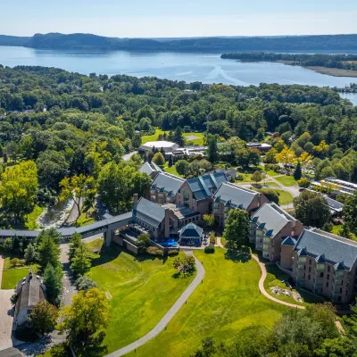 Windrose on Hudson Hotels near Pound Ridge Historical