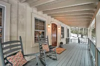 2 Living Areas + Fireplace: Mirror Lake Cottage! - 3-Star