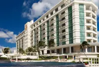 Sandos Cancun アベニダ・ククルカン周辺のホテル
