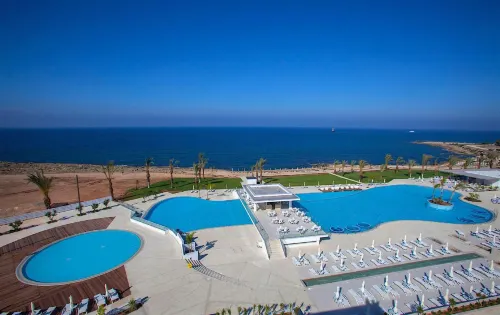 King Evelthon Beach Hotel & Resort - Breakfast