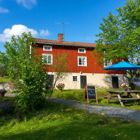 Villa Sakis - Historic Swedish Farm Cottage - Lake & Sauna