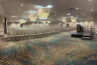 Wyndham Grand Executive Center Little Rock Airport - Pet-friendly