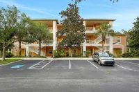 Bahama Bay Resort - parking